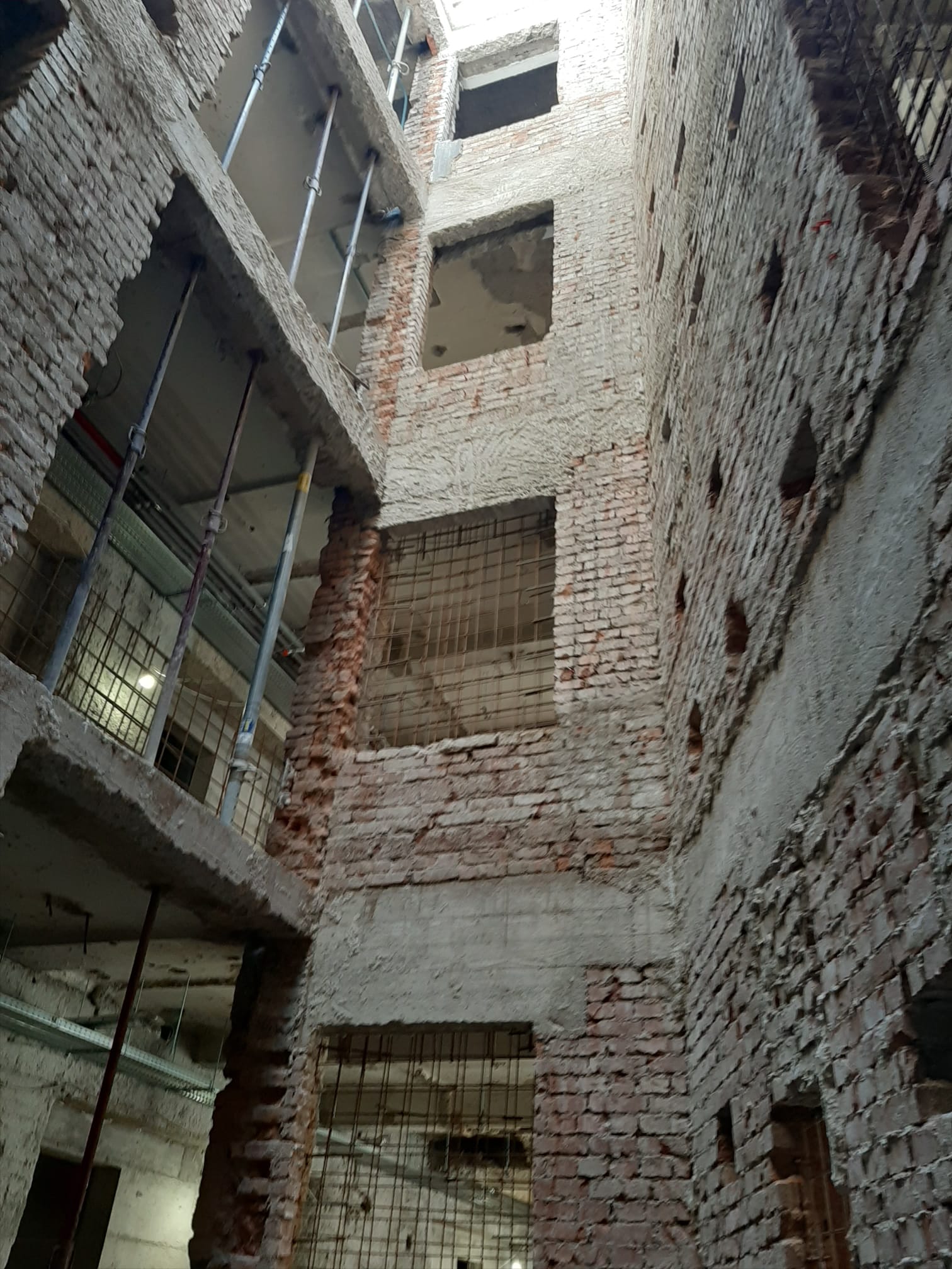art'otel Zagreb, radovi