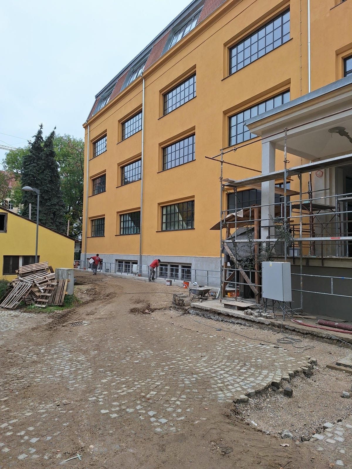 Akademija likovnih umjetnosti, radovi na obnovi