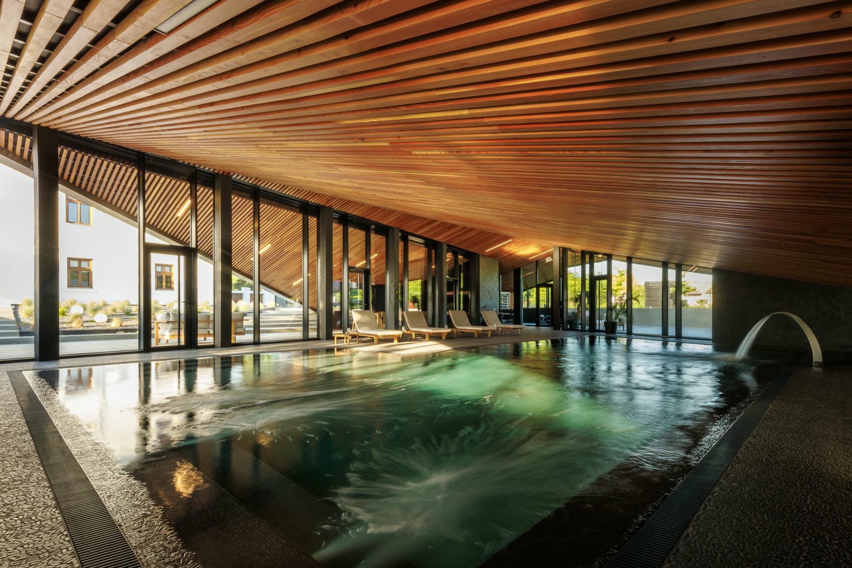 Kurija Mihalović, Feričanci