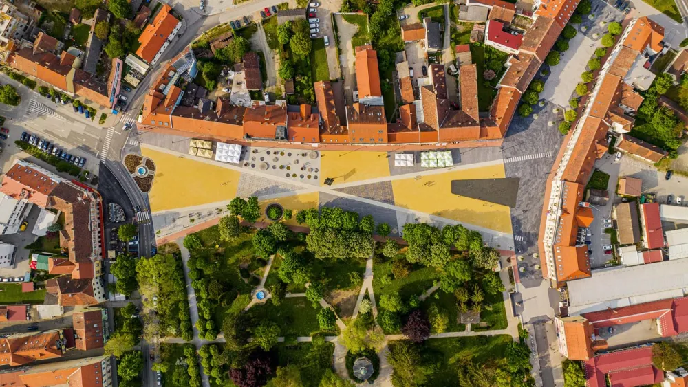 NFO, Rekonstrukcija središnjih trgova, Koprivnica