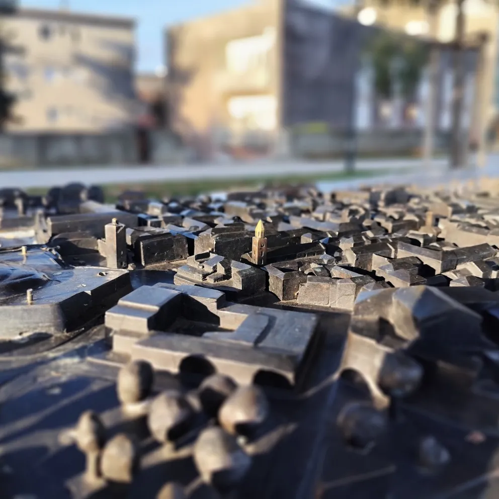 interaktivna skulpturalna maketa zadarske povijesne jezgre 