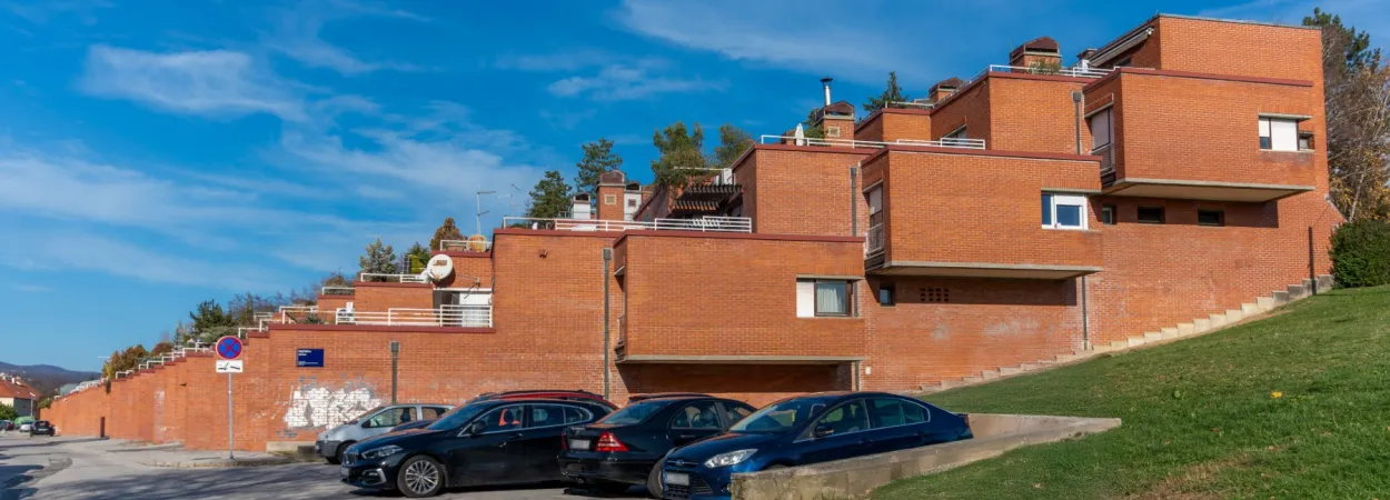 Arhitektura Kajfešov brijeg