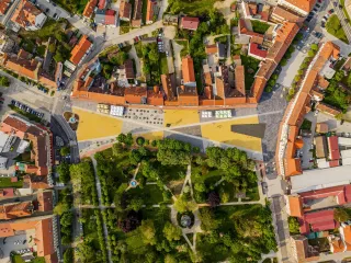 NFO, Rekonstrukcija središnjih trgova, Koprivnica