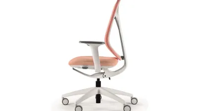 Plan2B, ergonomska stolica SE:KIT