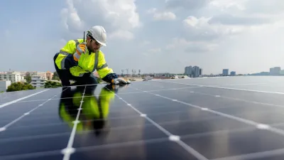 solarni paneli na krovu