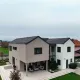 obiteljska kuća